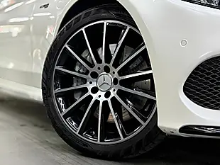 Used 2016 Mercedes-Benz C Class Premium White - Interior and Exterior details 6