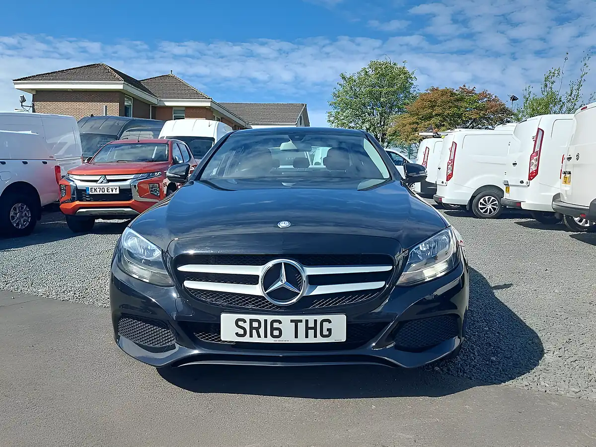 Used 2016 Mercedes-Benz C-Class Se Black - Interior and Exterior details 18
