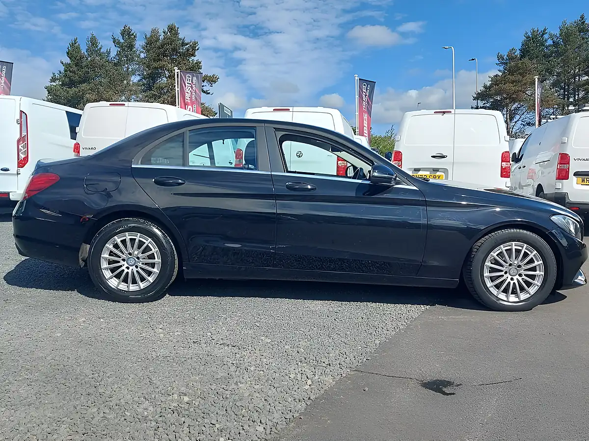 Used 2016 Mercedes-Benz C-Class Se Black - Interior and Exterior details 2