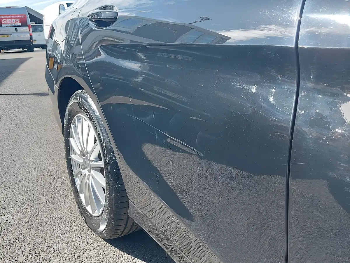 Used 2016 Mercedes-Benz C-Class Se Black - Interior and Exterior details 3