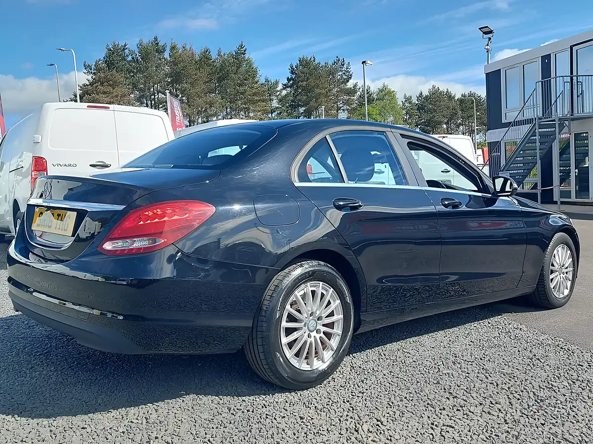 Used 2016 Mercedes-Benz C-Class Se Black - Interior and Exterior details 4