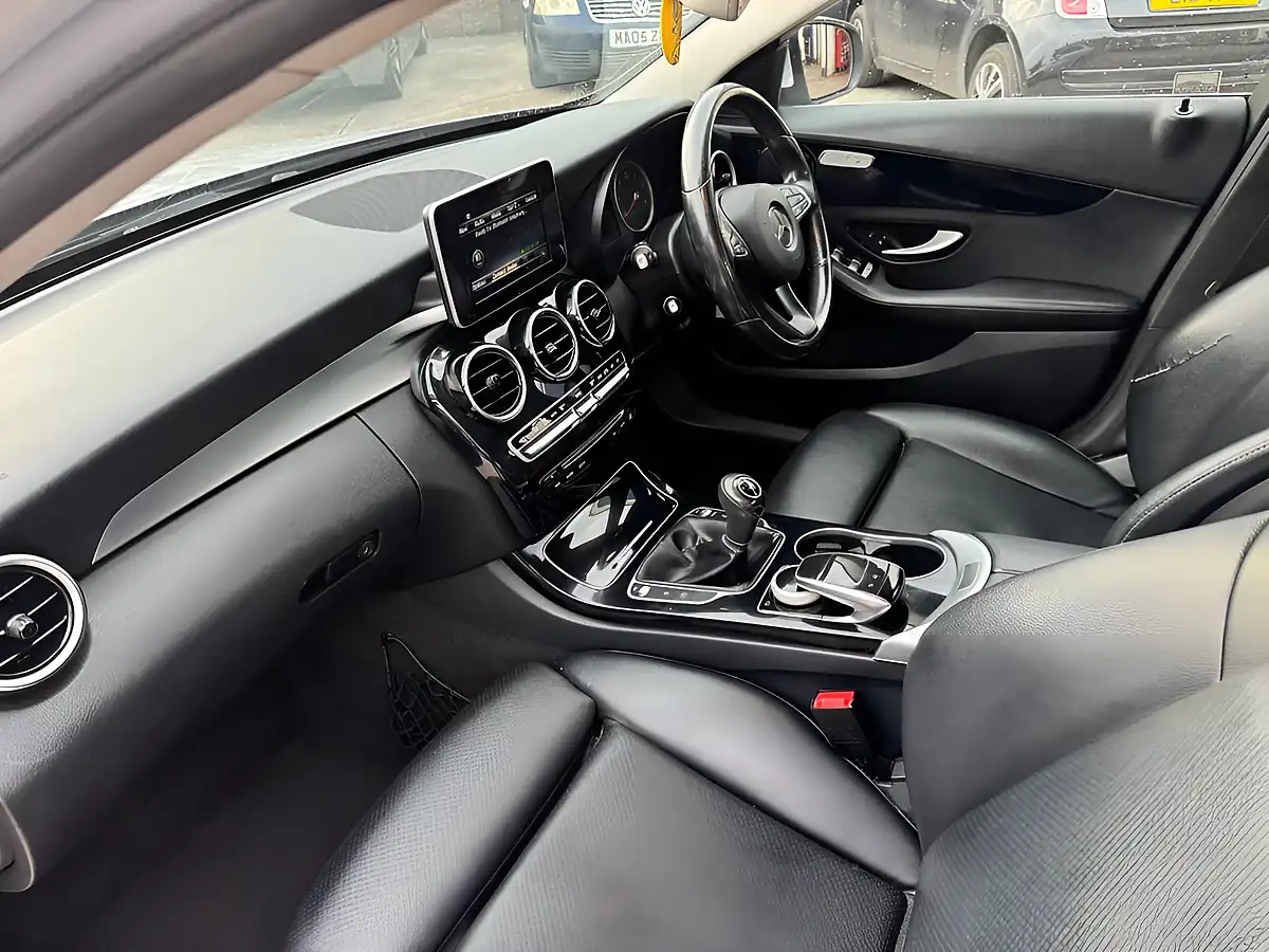 Used 2016 Mercedes-Benz C Class Se Diamond Silver - Interior and Exterior details 5