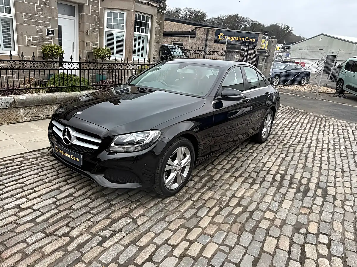 Used 2016 Mercedes-Benz C Class Se Executive Edition Obsidian Black - Interior and Exterior details 3