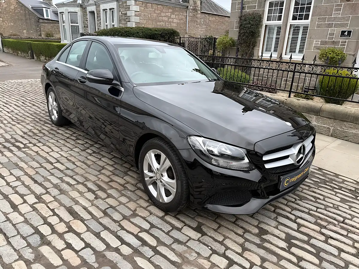 Used 2016 Mercedes-Benz C Class Se Executive Edition Obsidian Black - Interior and Exterior details 9