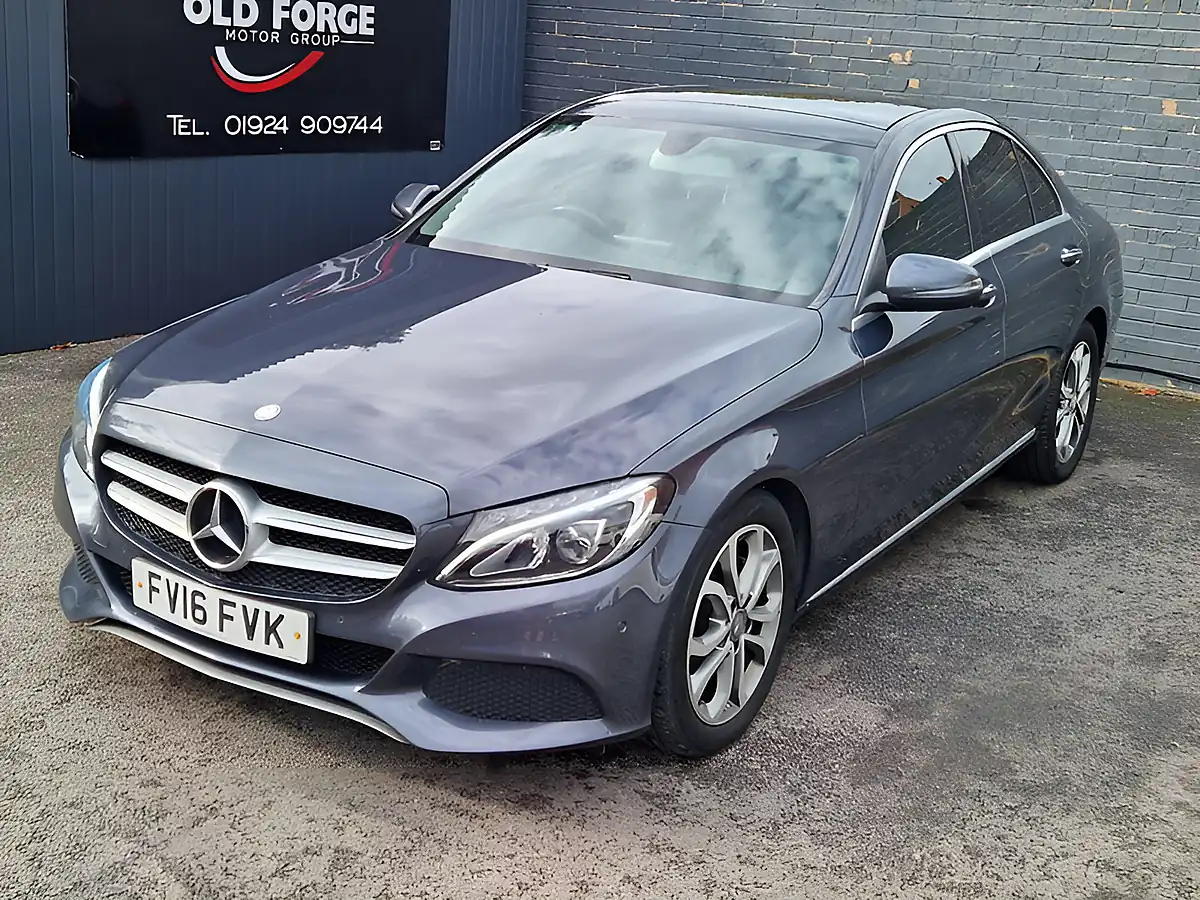 Used 2016 Mercedes-Benz C Class Sport (premium) Grey - Interior and Exterior details 5