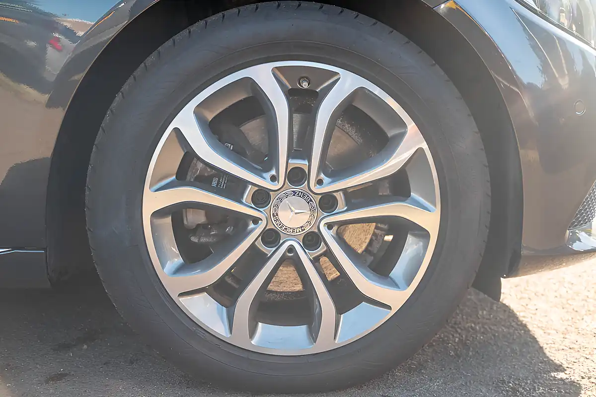 Used 2016 Mercedes-Benz C Class Sport (premium) Tenorite Grey - Interior and Exterior details 11