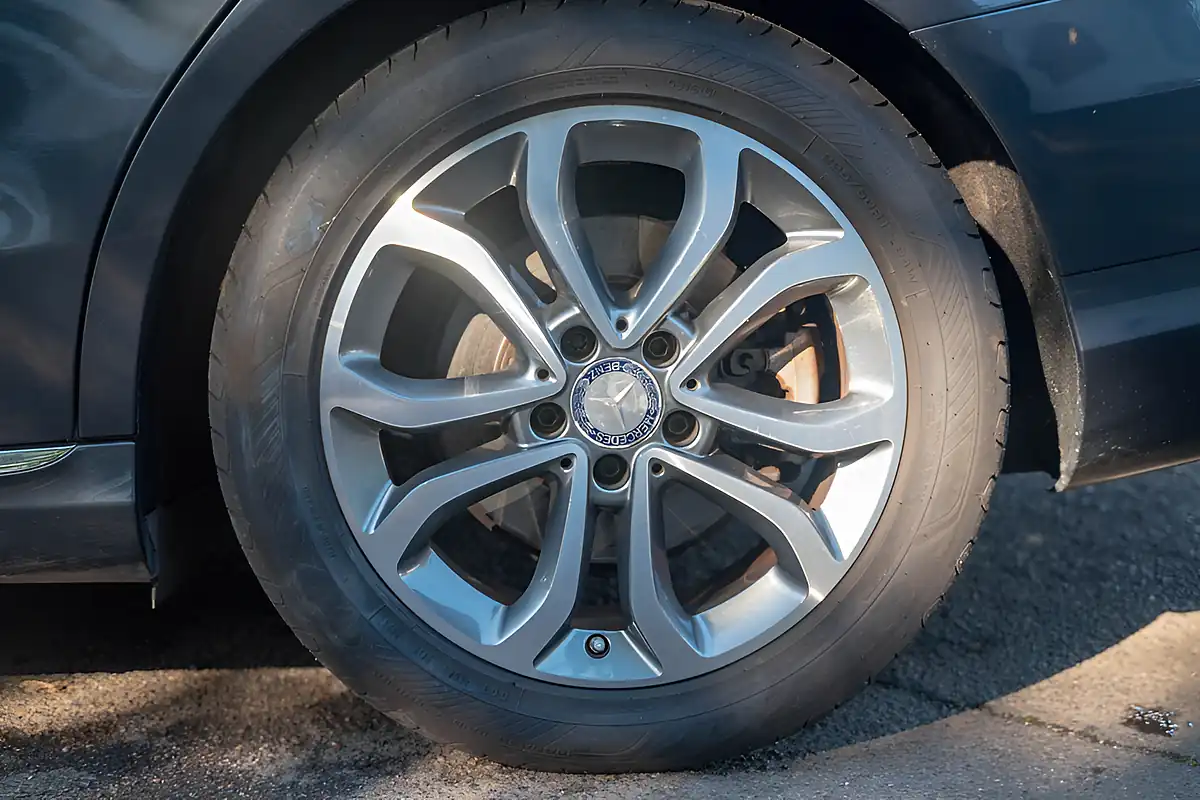 Used 2016 Mercedes-Benz C Class Sport (premium) Tenorite Grey - Interior and Exterior details 13