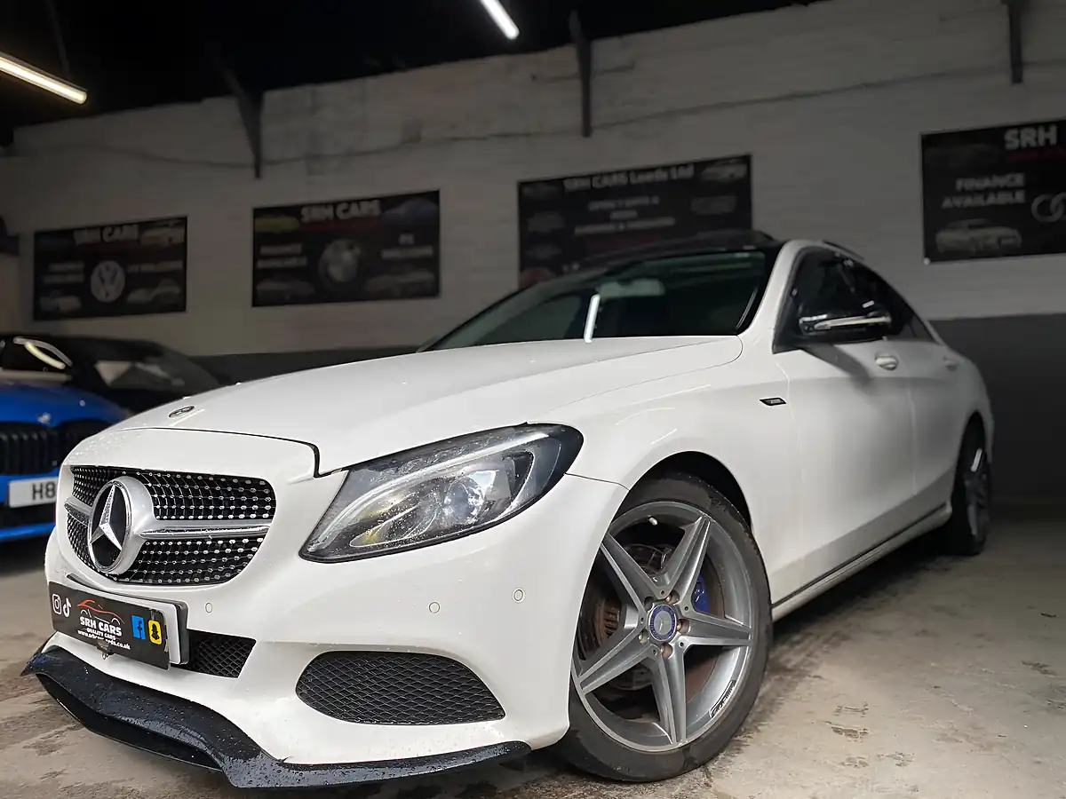 Used 2016 Mercedes-Benz C Class Sport (premium) White - Interior and Exterior details 11