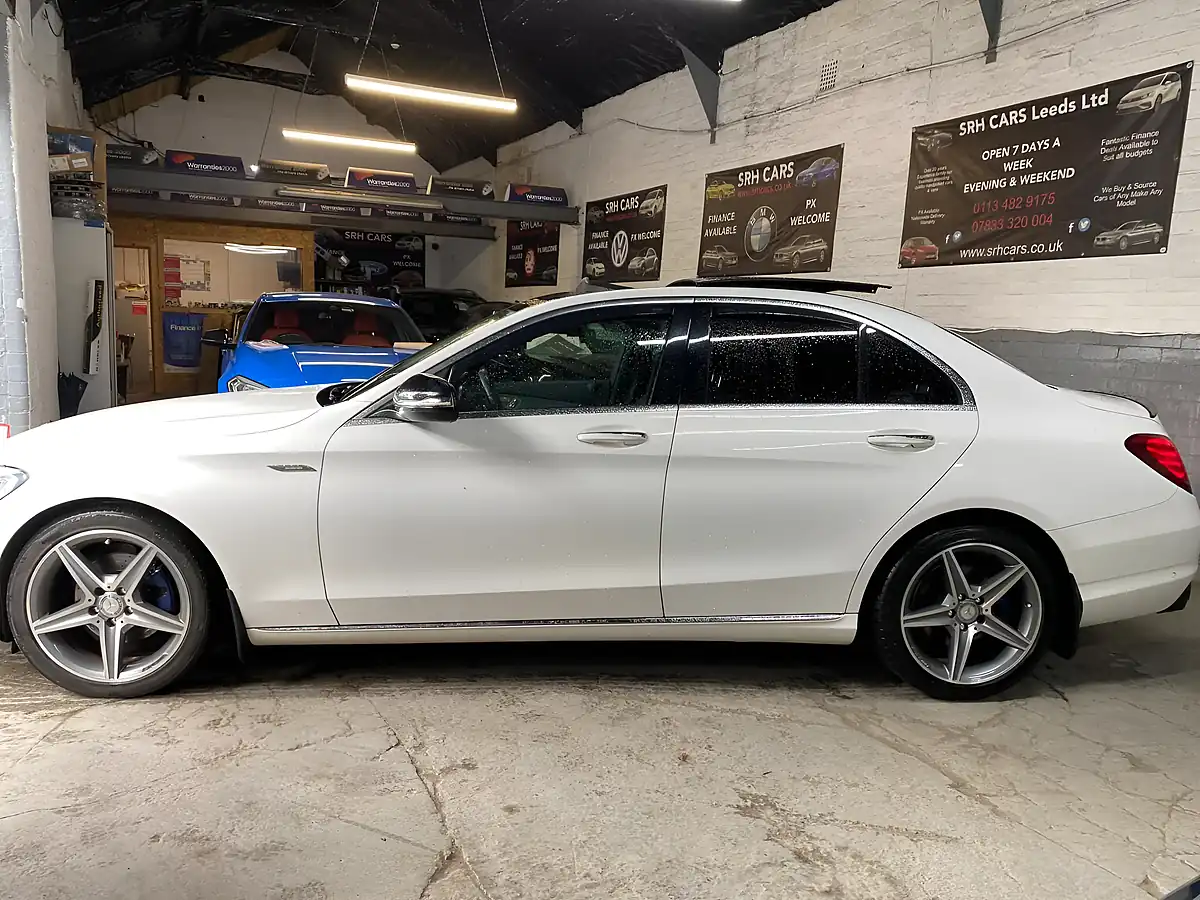 Used 2016 Mercedes-Benz C Class Sport (premium) White - Interior and Exterior details 12