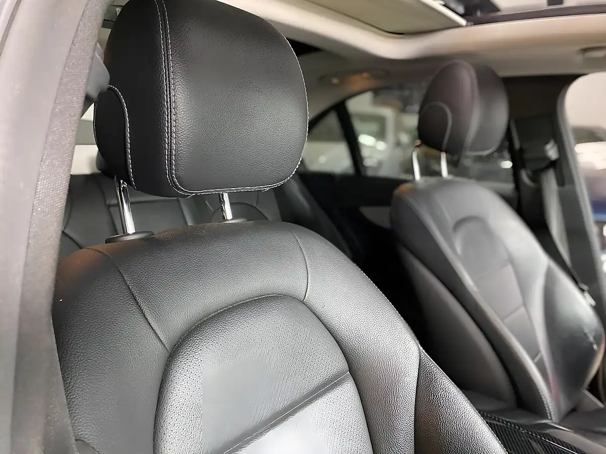 Used 2016 Mercedes-Benz C Class Sport (premium) White - Interior and Exterior details 15