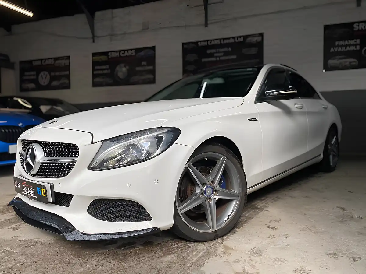 Used 2016 Mercedes-Benz C Class Sport (premium) White - Interior and Exterior details 5