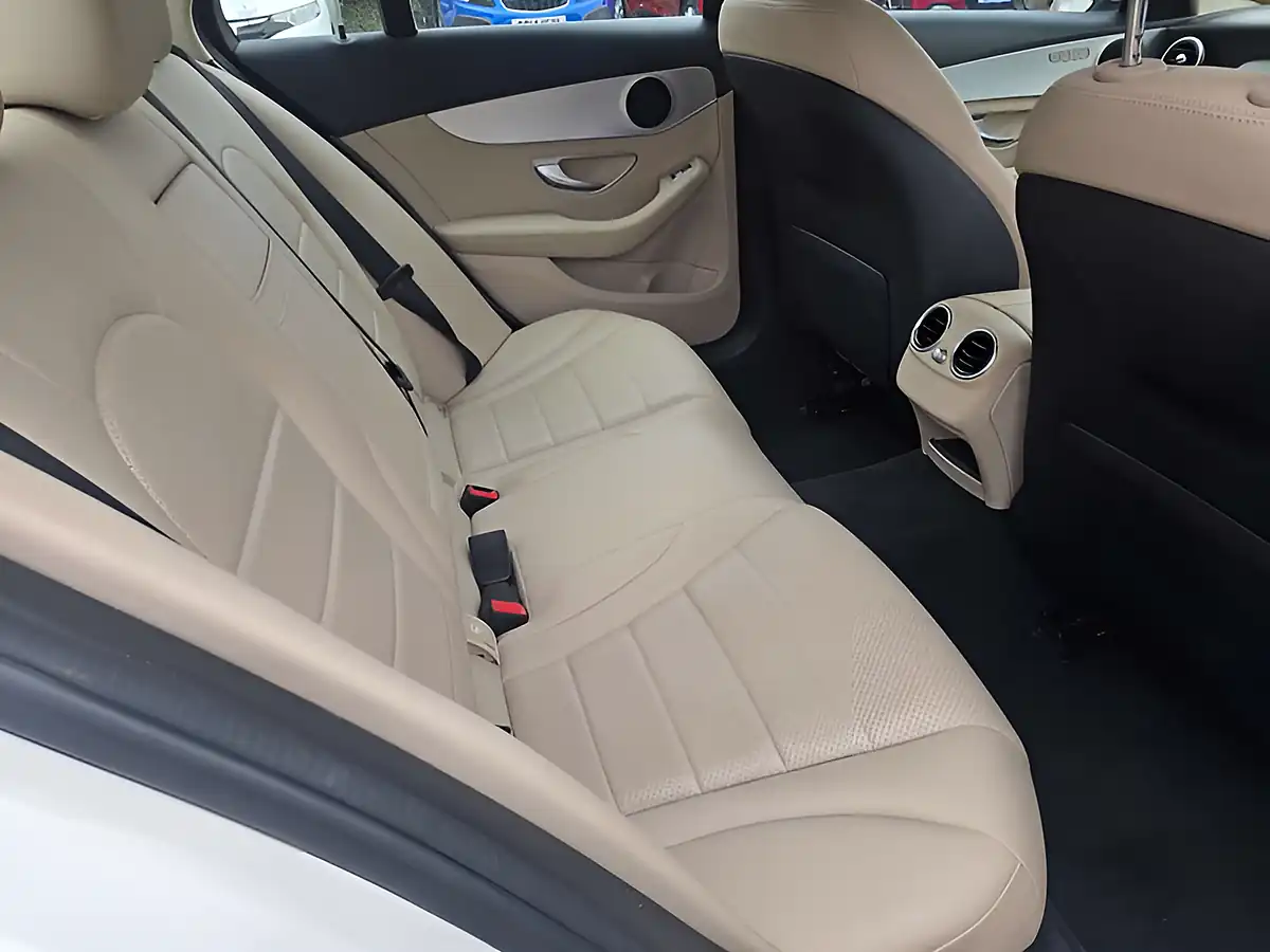 Used 2016 Mercedes-Benz C Class Sport White - Interior and Exterior details 14