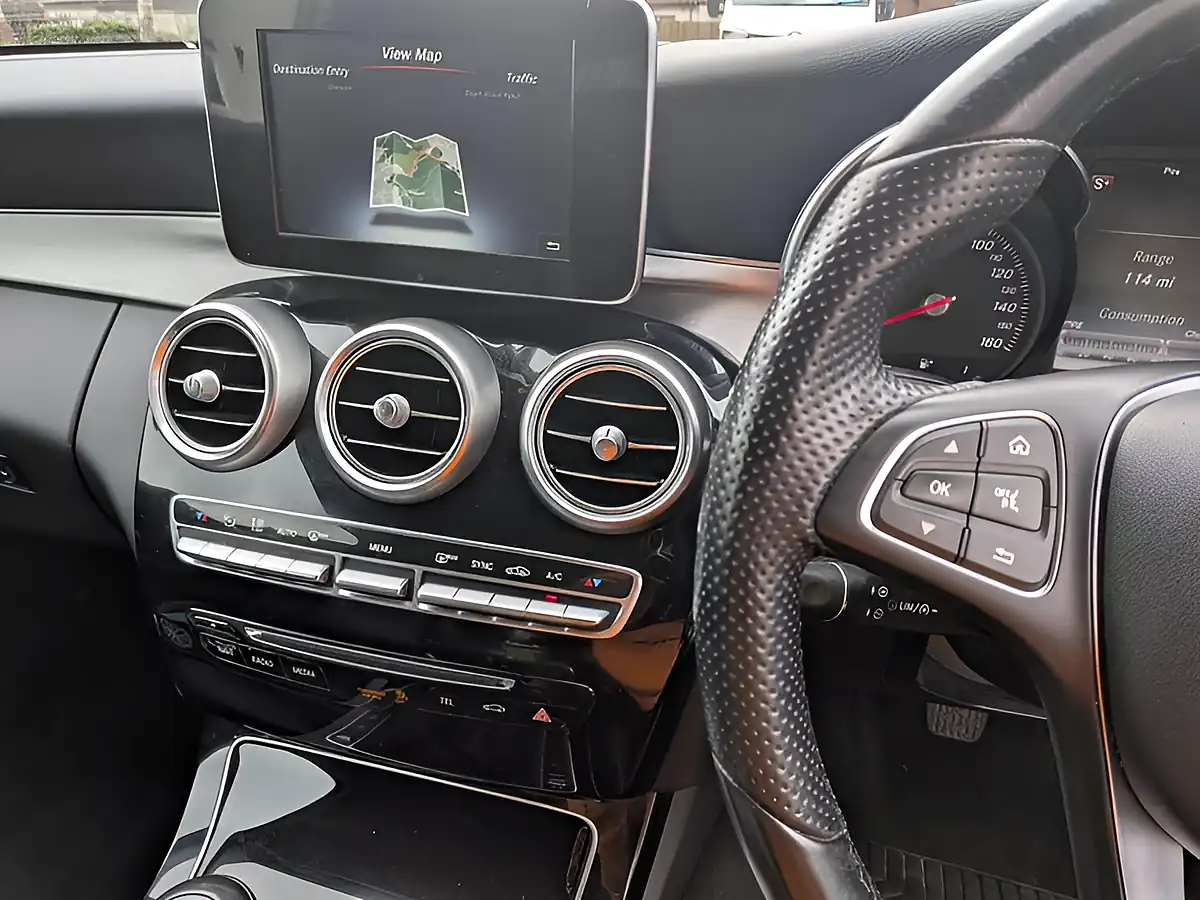 Used 2016 Mercedes-Benz C Class Sport White - Interior and Exterior details 10
