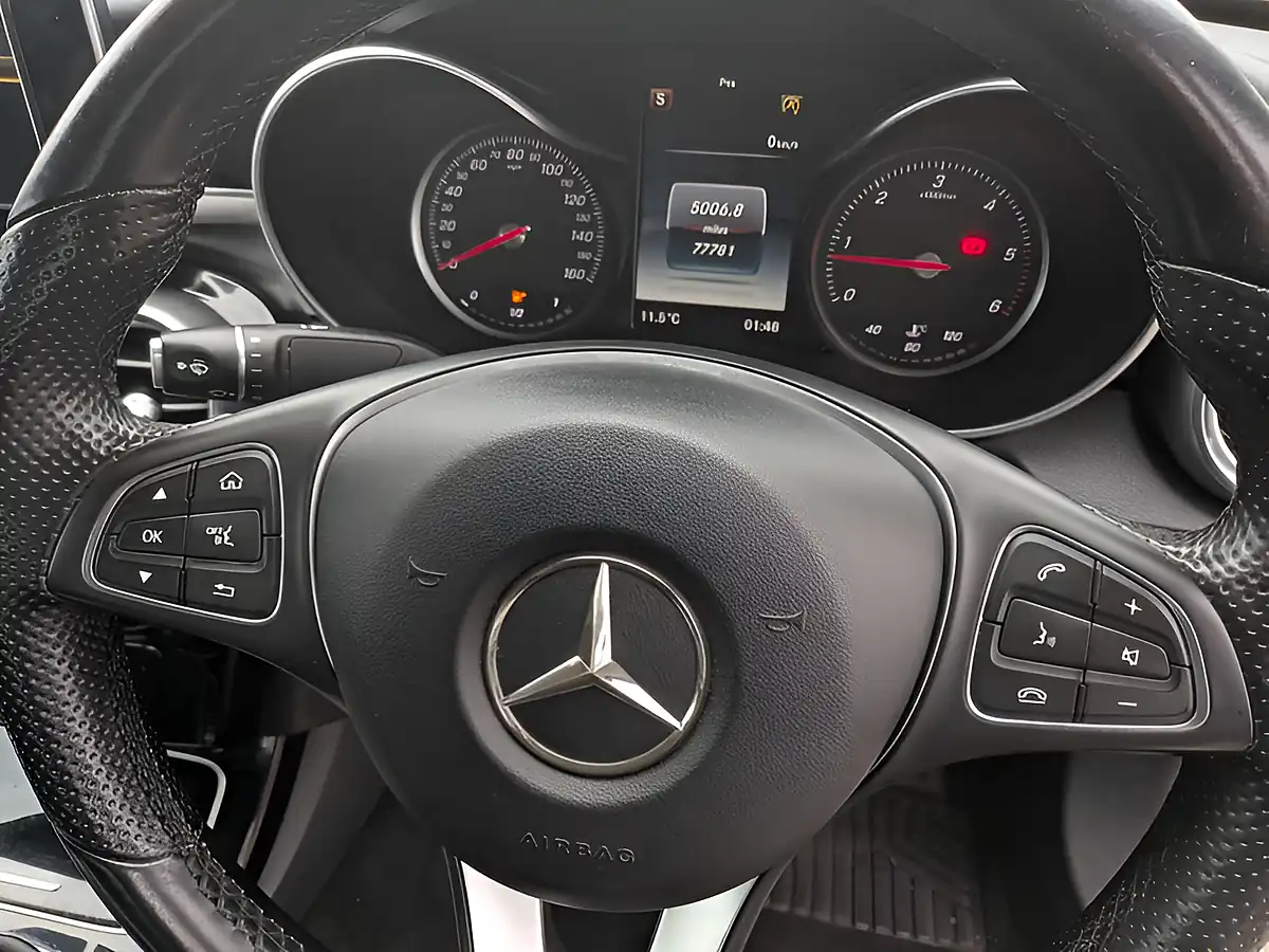 Used 2016 Mercedes-Benz C Class Sport White - Interior and Exterior details 11