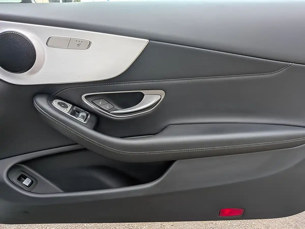 Used 2016 Mercedes-Benz C Class Sport White - Interior and Exterior details 15