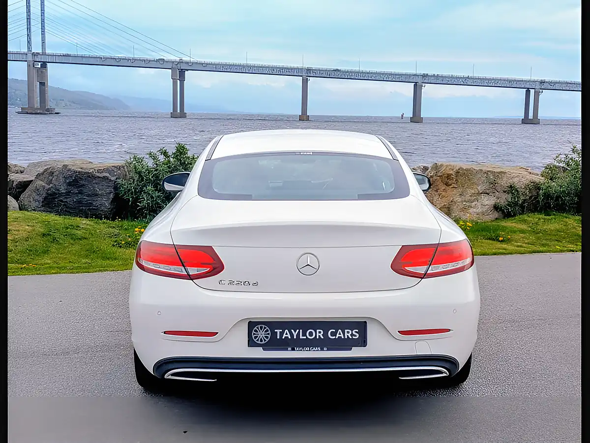 Used 2016 Mercedes-Benz C Class Sport White - Interior and Exterior details 6