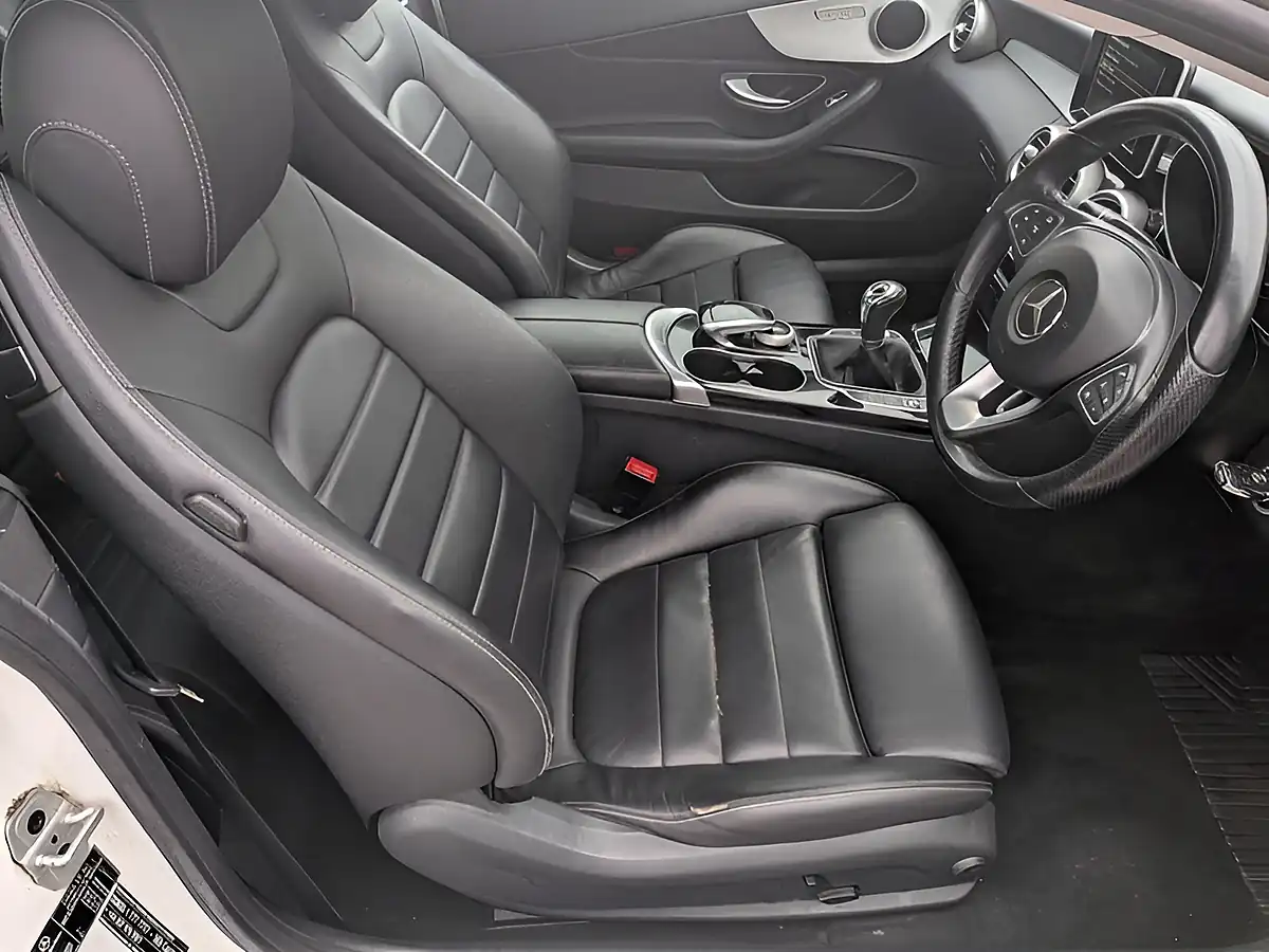 Used 2016 Mercedes-Benz C Class Sport White - Interior and Exterior details 9