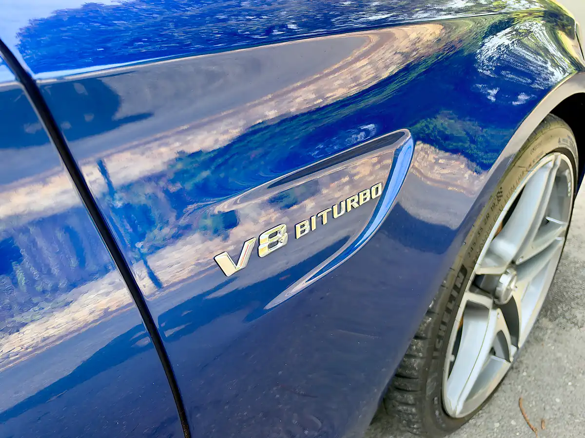 Used 2016 Mercedes-Benz C63 AMG Premium Brilliant Blue - Interior and Exterior details 11