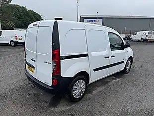 Used 2016 Mercedes-Benz Citan 109 White - Interior and Exterior details 6