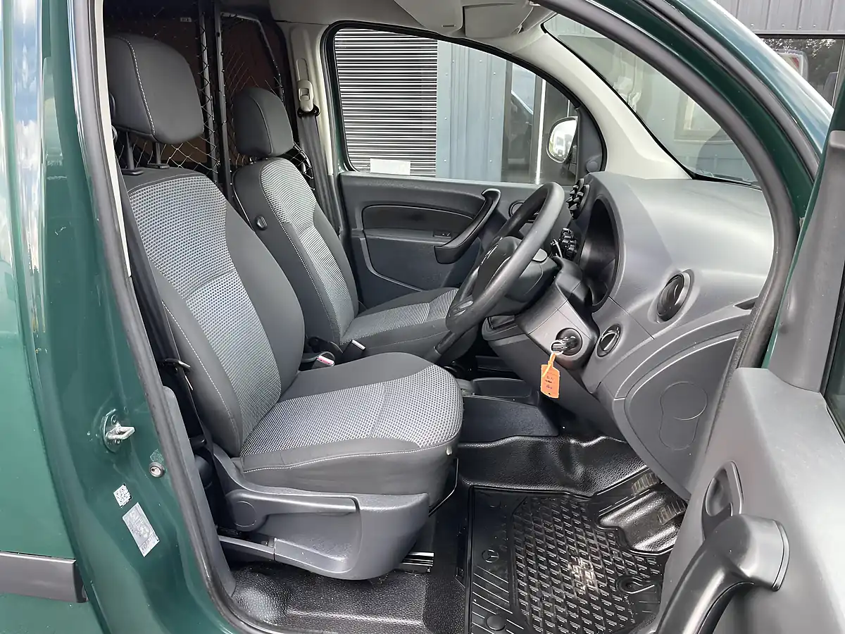 Used 2016 Mercedes-Benz Citan Blueefficiency Swb Ex John Lewis Green - Interior and Exterior details 8