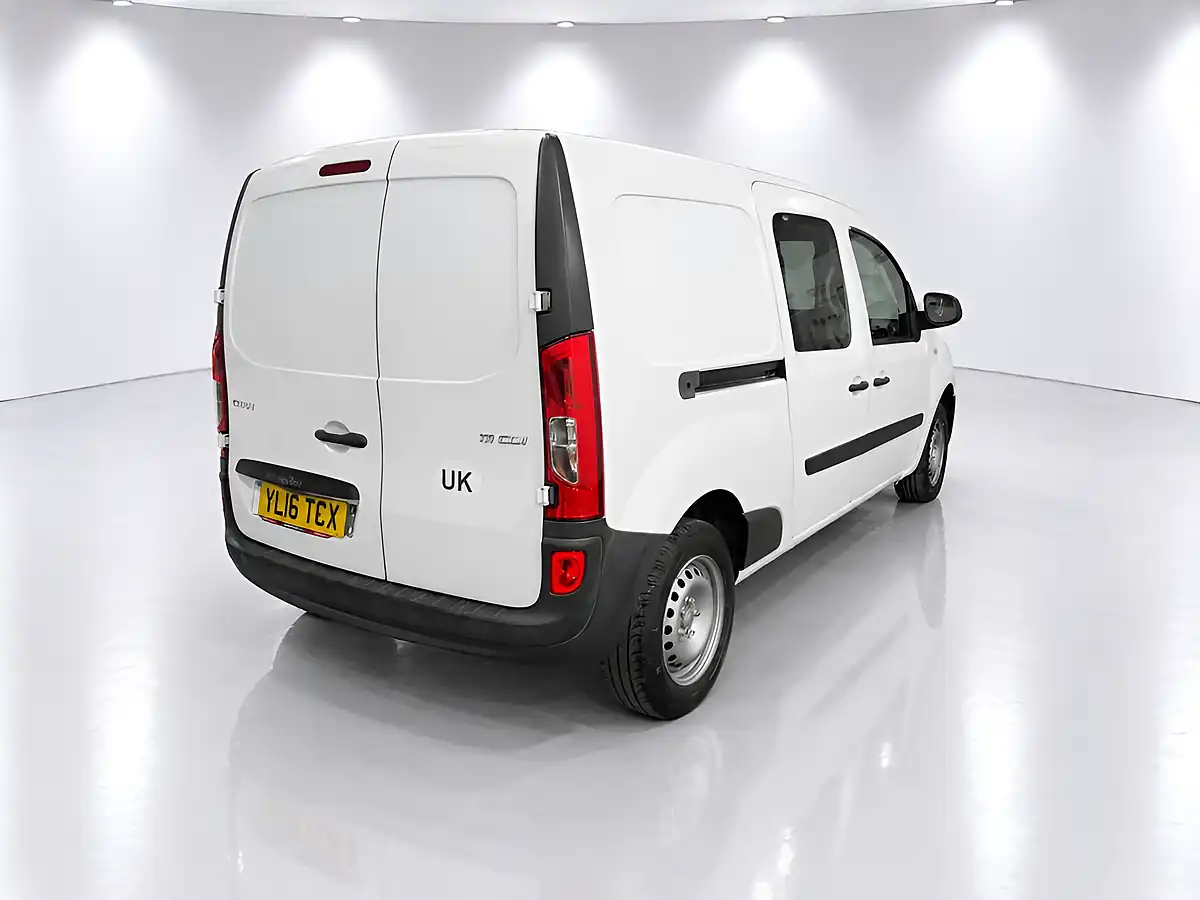 Used 2016 Mercedes-Benz Citan Crew Van Double Cab White - Interior and Exterior details 8