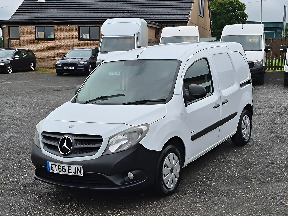 Used 2016 Mercedes-Benz Citan Long Lwb L2 White - Front View