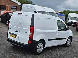 Used 2016 Mercedes-Benz Citan Long Lwb L2 White - Interior and Exterior details 7