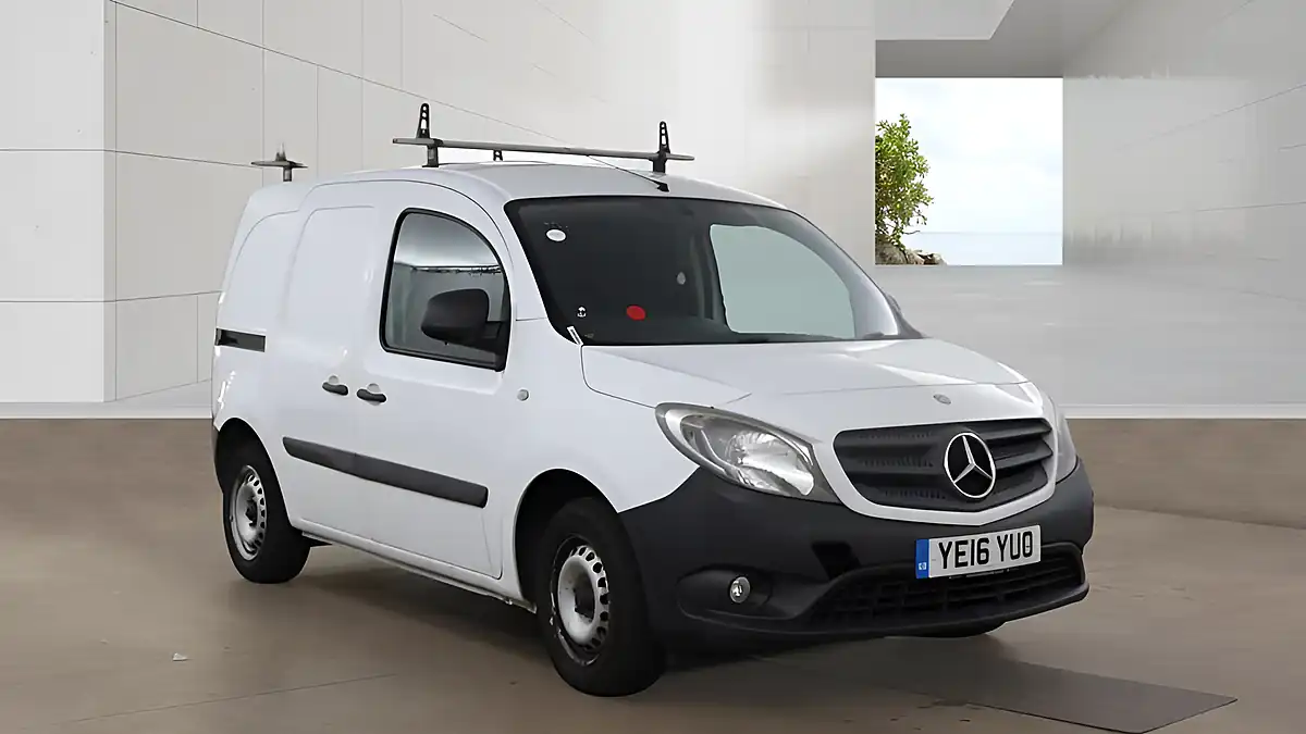 Used 2016 Mercedes-Benz Citan Lwb White - Interior and Exterior details 3