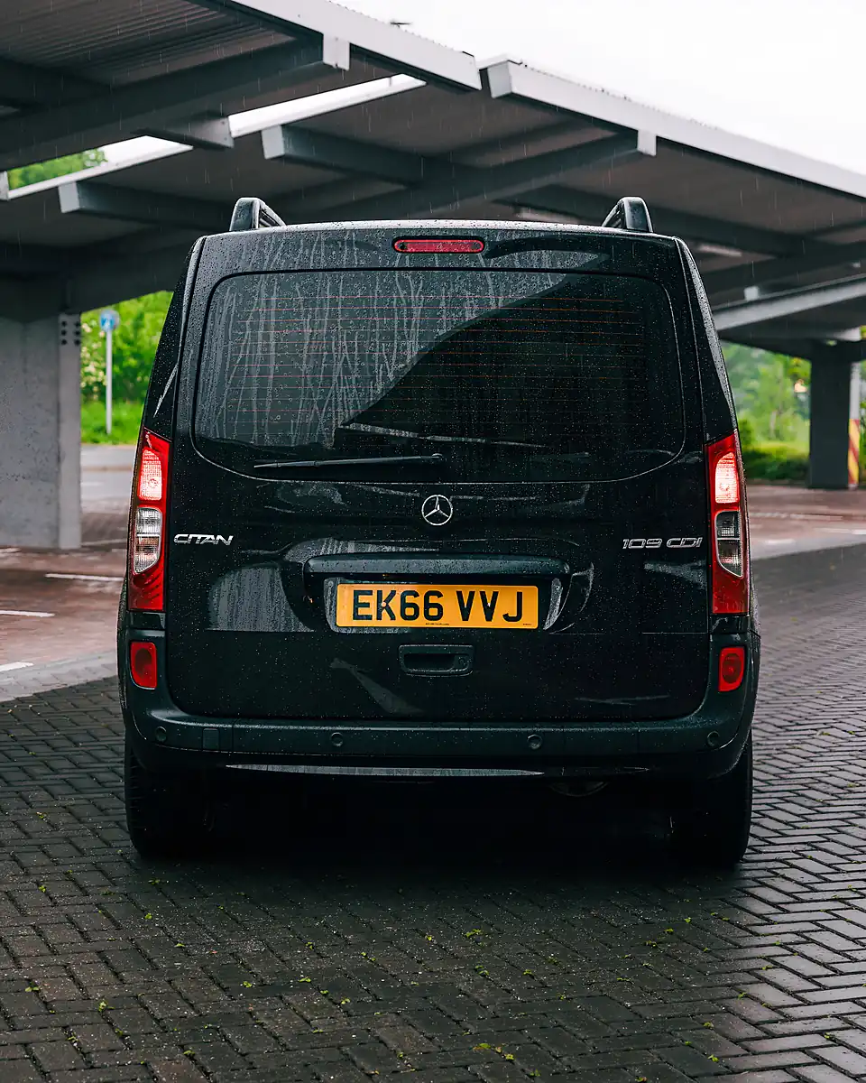 Used 2016 Mercedes-Benz Citan Traveliner Black - Interior and Exterior details 11