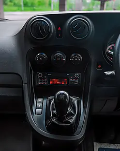 Used 2016 Mercedes-Benz Citan Traveliner Black - Interior and Exterior details 20