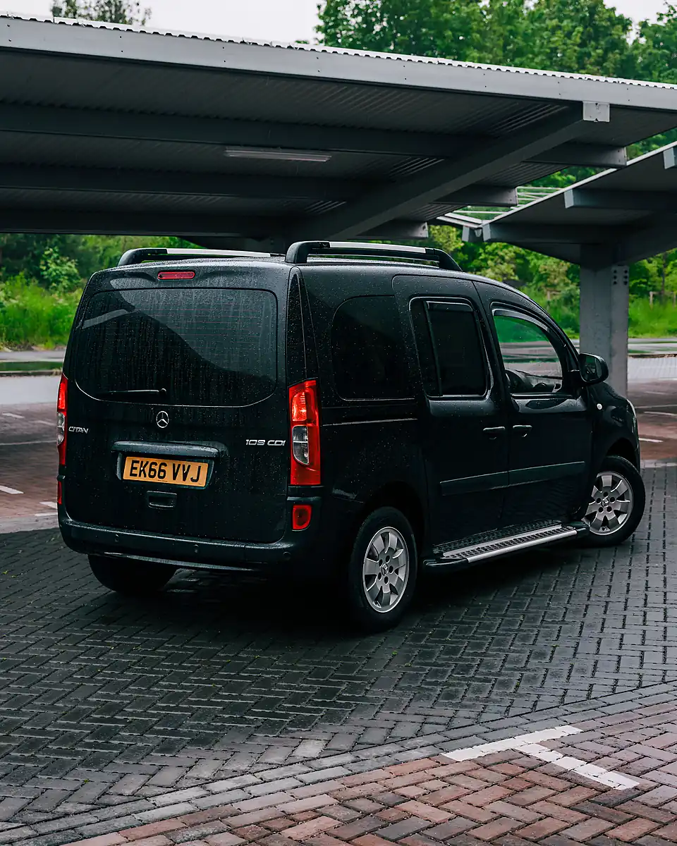Used 2016 Mercedes-Benz Citan Traveliner Black - Interior and Exterior details 7
