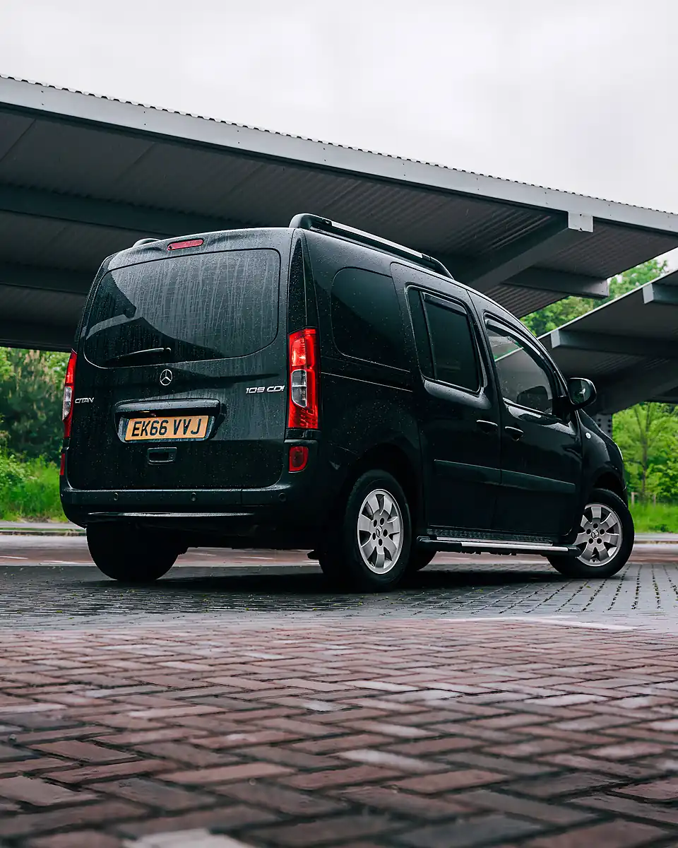 Used 2016 Mercedes-Benz Citan Traveliner Black - Interior and Exterior details 8