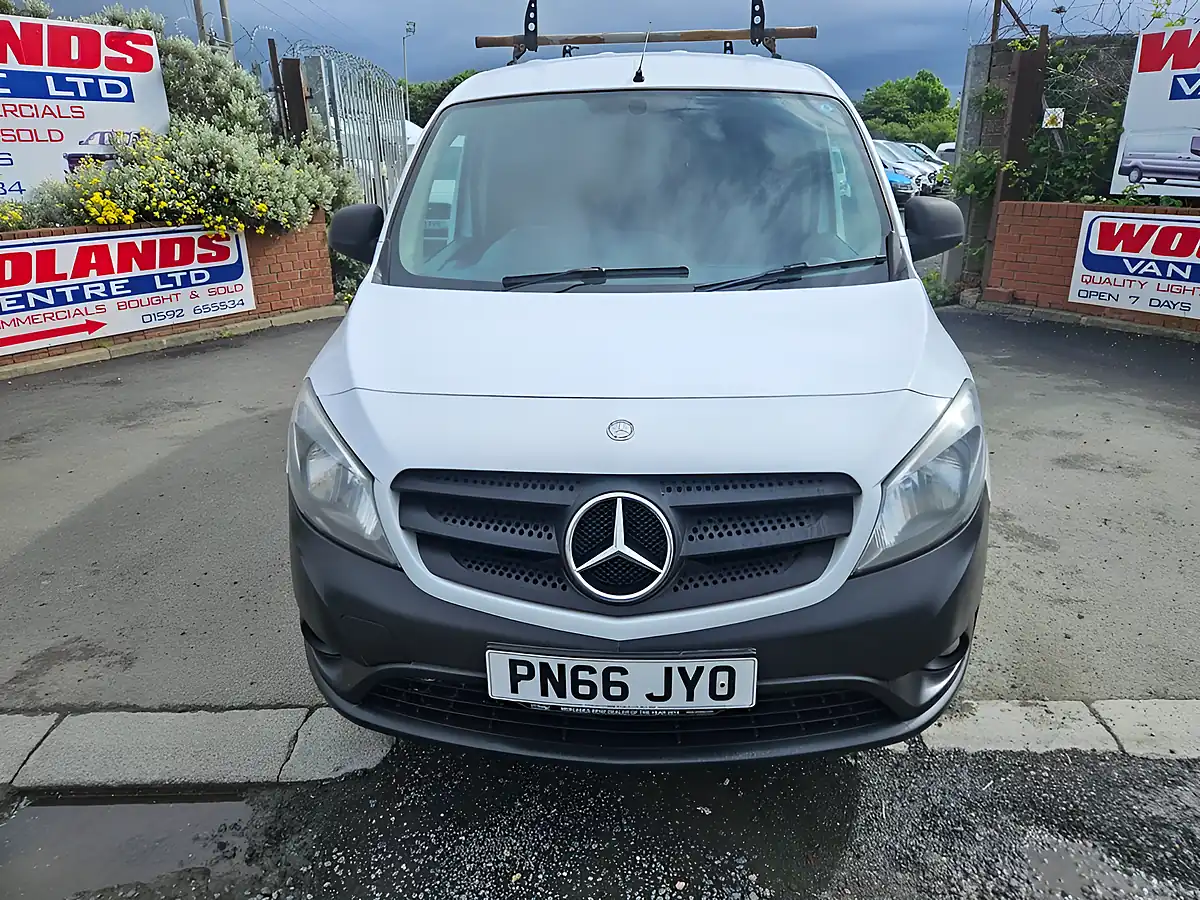 Used 2016 Mercedes-Benz Citan White - Interior and Exterior details 3