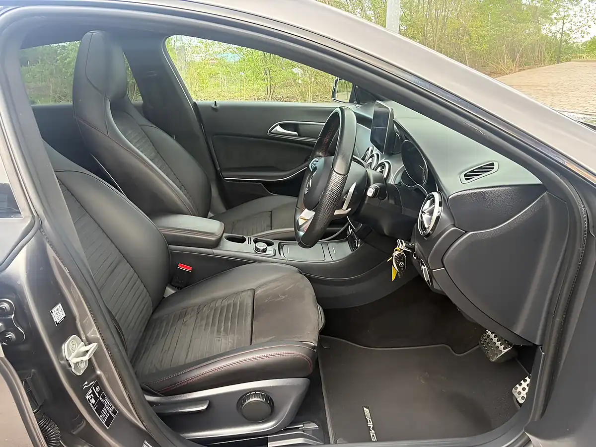 Used 2016 Mercedes-Benz Cla AMG Sport Shooting Brake Grey - Interior and Exterior details 16