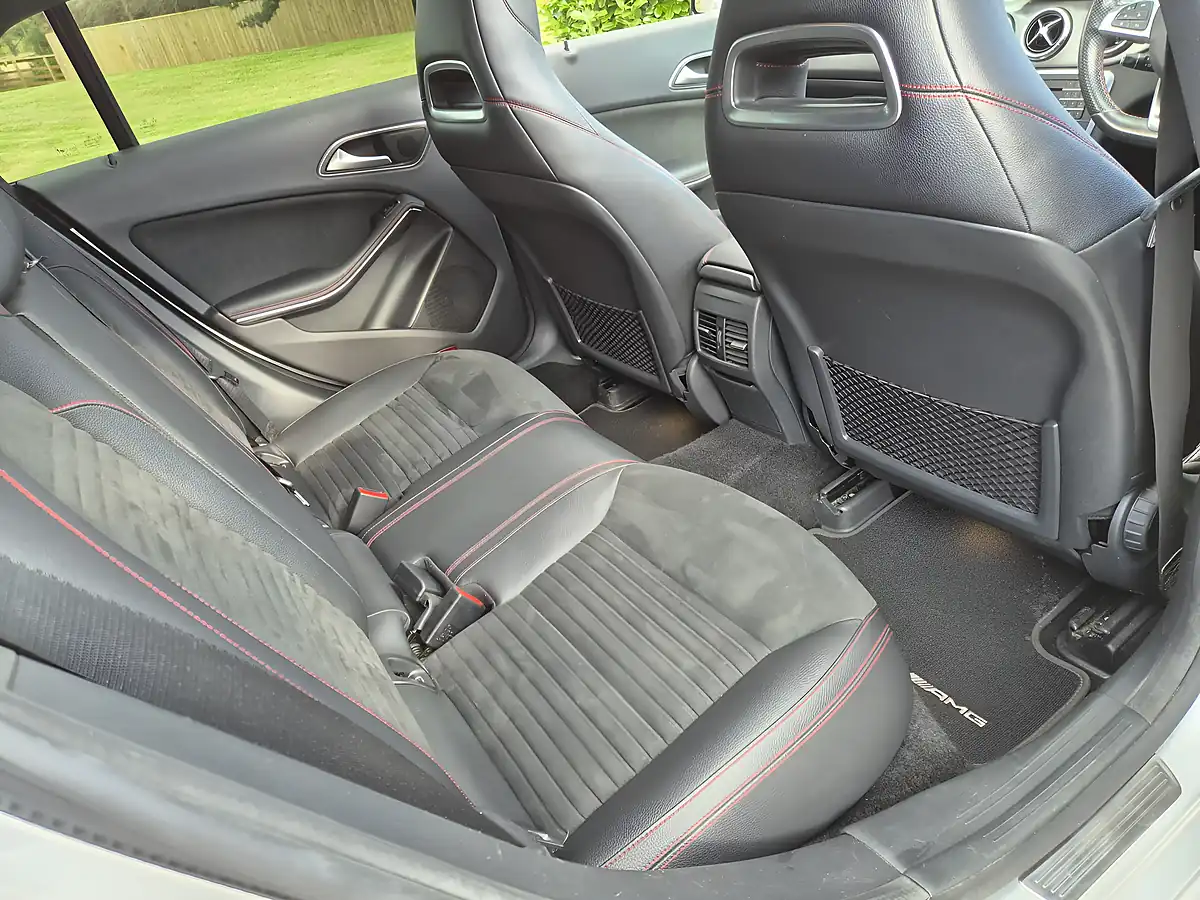 Used 2016 Mercedes-Benz Cla AMG Sport Silver - Interior and Exterior details 10
