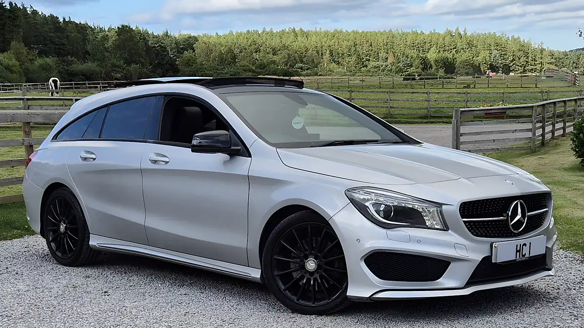 Used 2016 Mercedes-Benz Cla AMG Sport Silver - Interior and Exterior details 5
