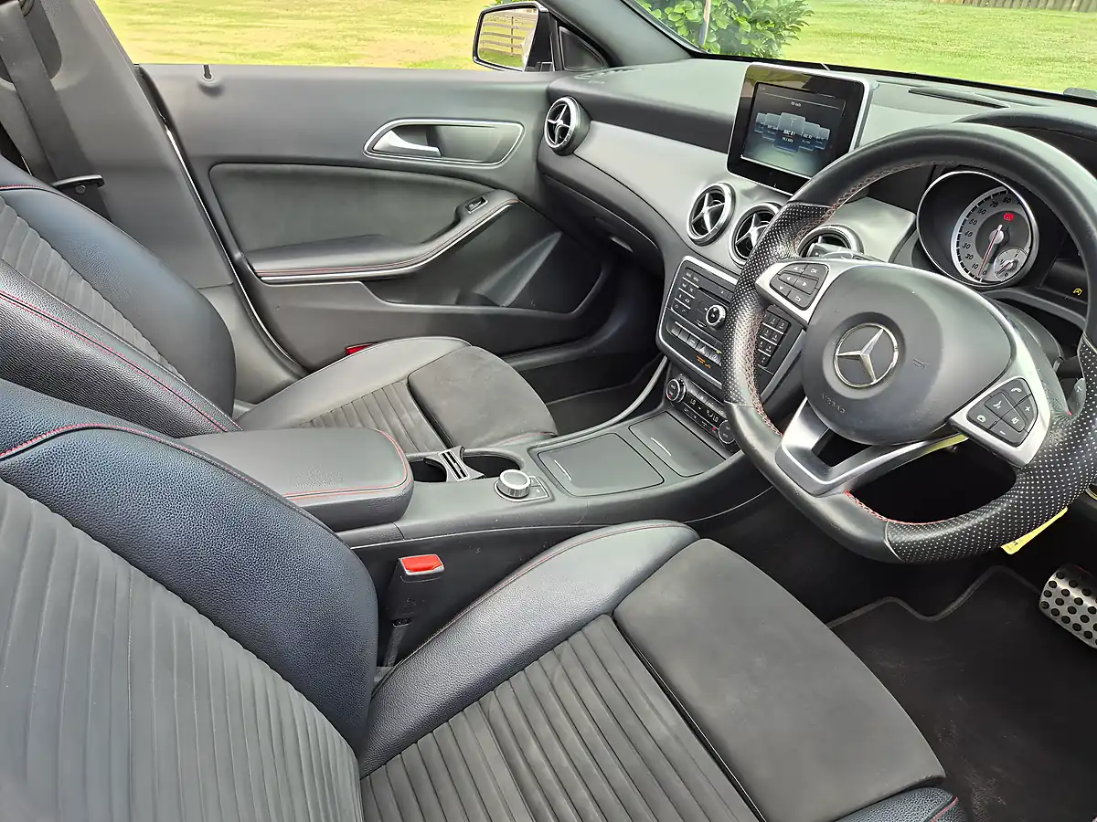 Used 2016 Mercedes-Benz Cla AMG Sport Silver - Interior and Exterior details 8