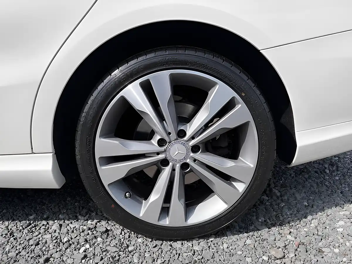 Used 2016 Mercedes-Benz Cla Class Sport White - Interior and Exterior details 9