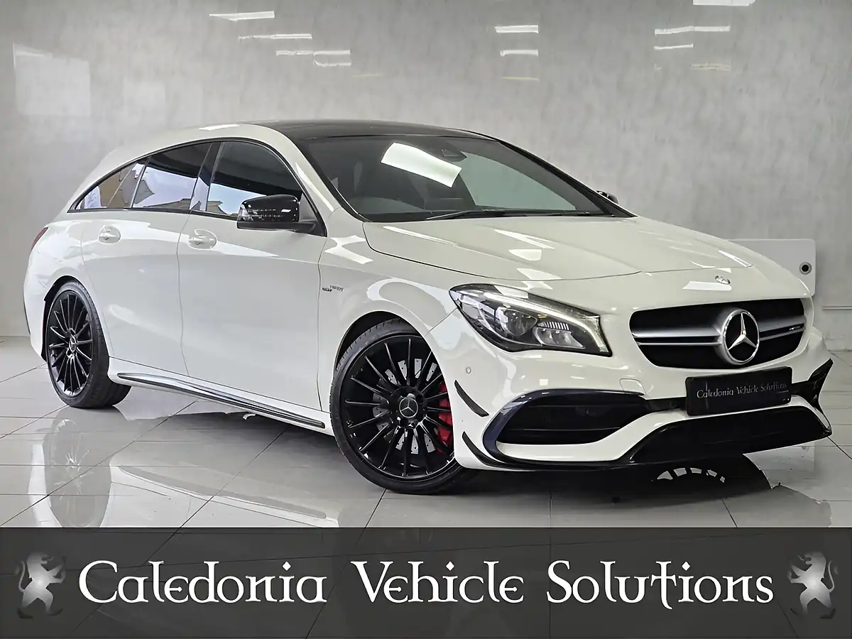 Used 2016 Mercedes-Benz Cla Shooting Brake White - Front View