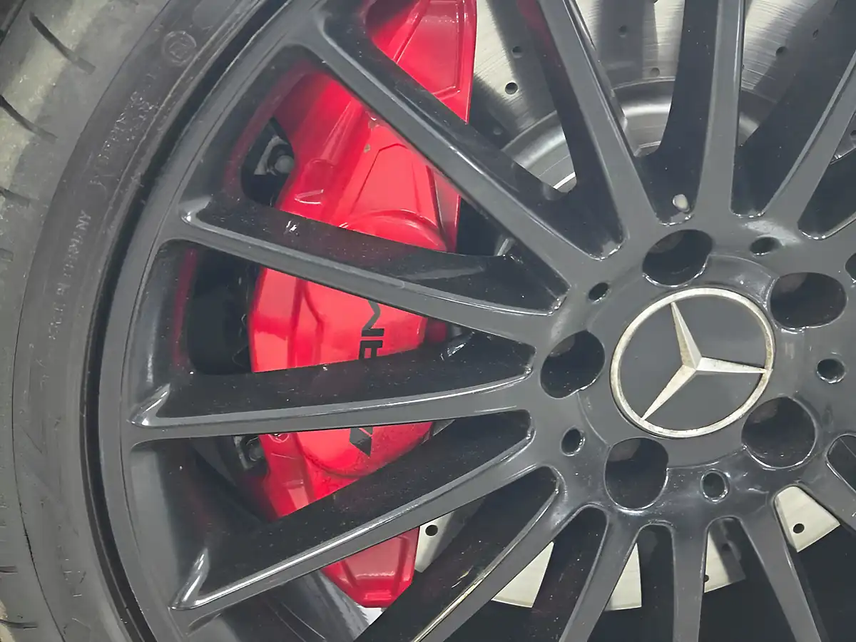 Used 2016 Mercedes-Benz Cla Shooting Brake White - Interior and Exterior details 17