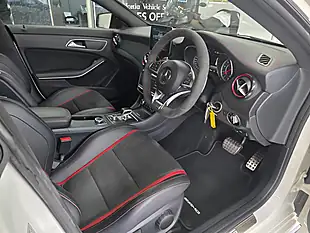 Used 2016 Mercedes-Benz Cla Shooting Brake White - Interior and Exterior details 5