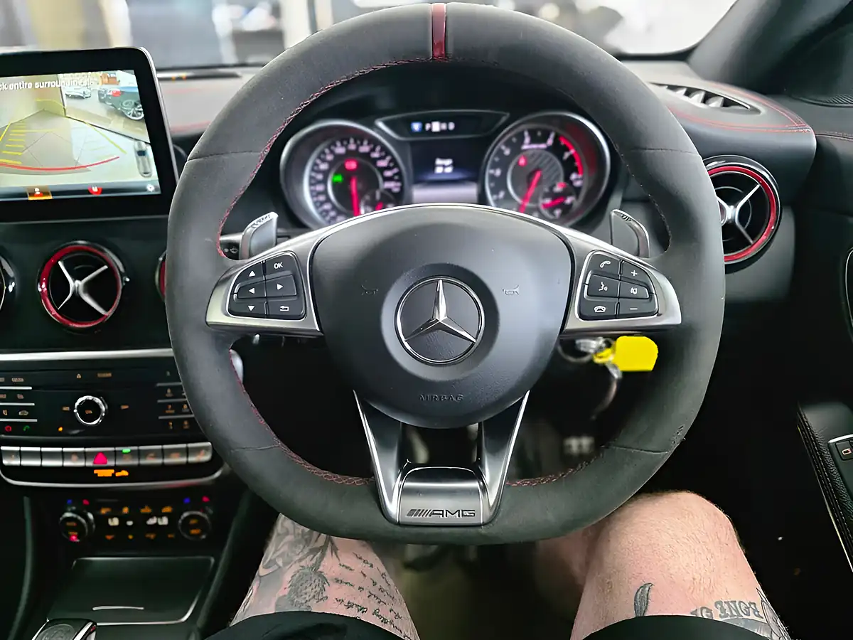 Used 2016 Mercedes-Benz Cla Shooting Brake White - Interior and Exterior details 9