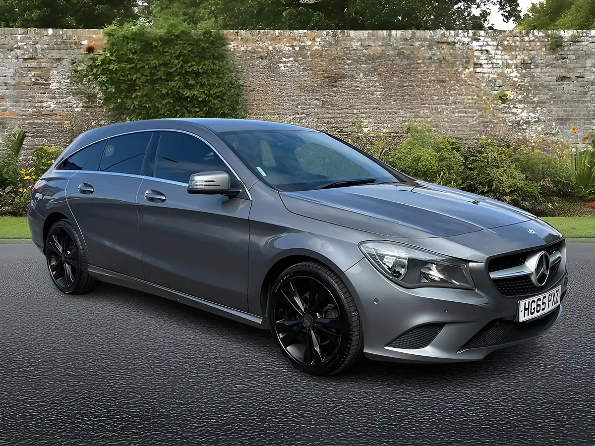 Used 2016 Mercedes-Benz Cla Sport Shooting Brake Grey - Front View