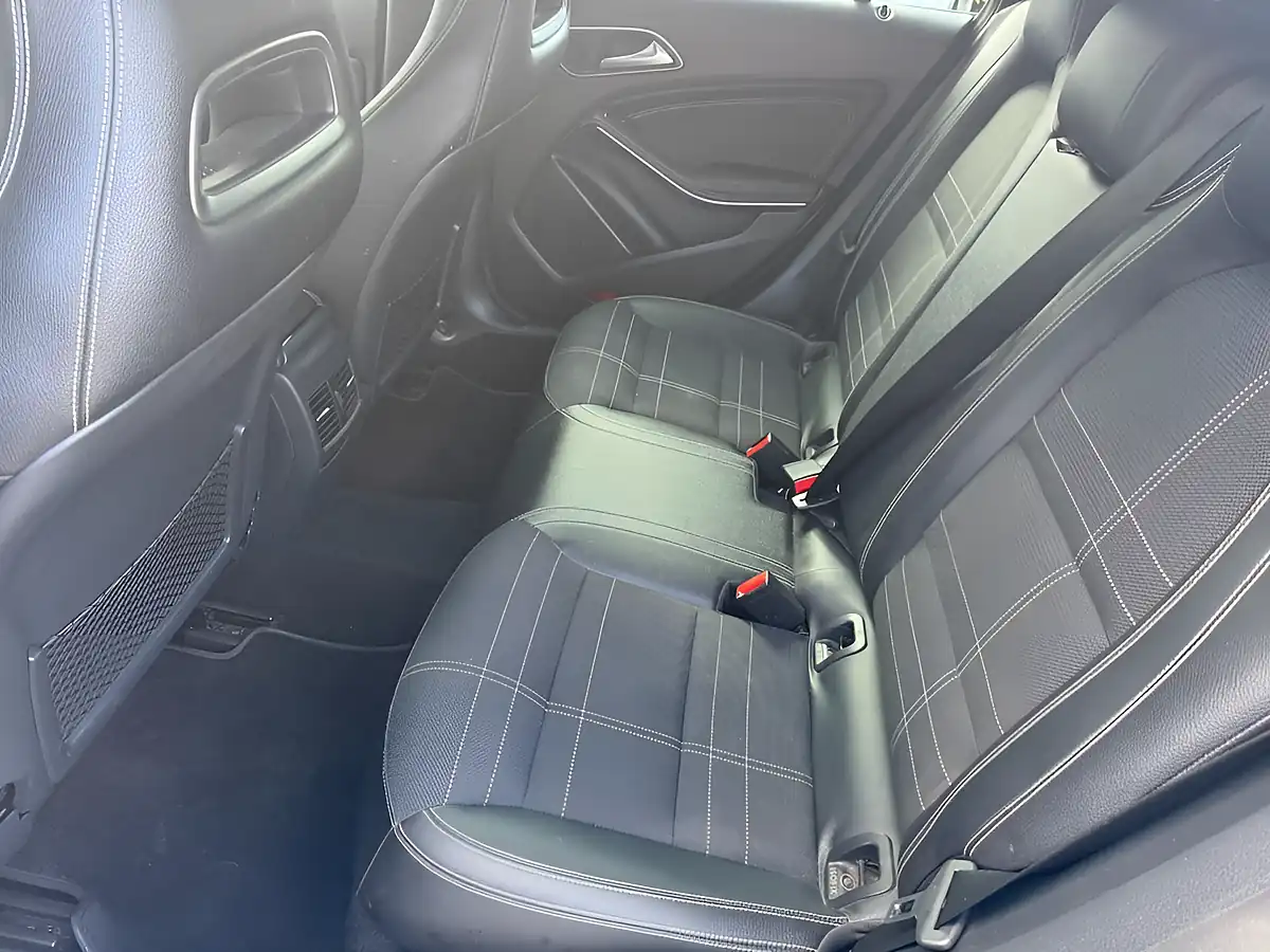 Used 2016 Mercedes-Benz Cla Sport Shooting Brake Grey - Interior and Exterior details 12