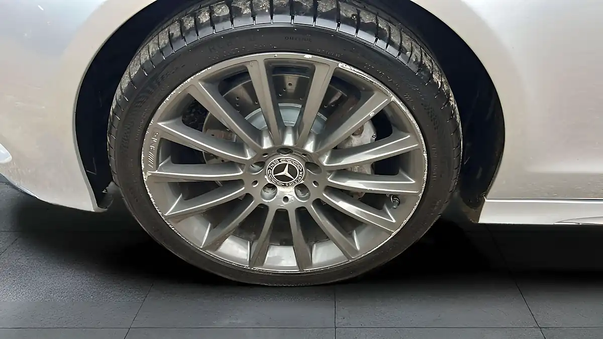 Used 2016 Mercedes-Benz Cls AMG Line (premium Plus) Silver - Interior and Exterior details 15