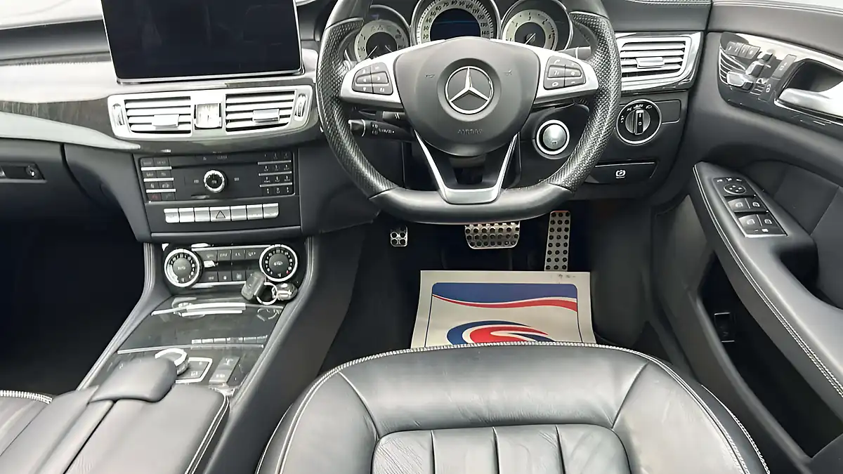 Used 2016 Mercedes-Benz Cls AMG Line (premium Plus) Silver - Interior and Exterior details 16