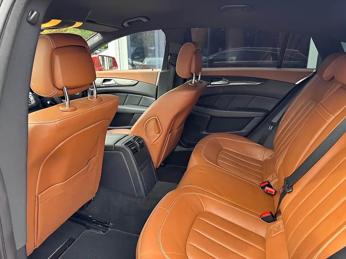 Used 2016 Mercedes-Benz Cls AMG Line Red - Interior and Exterior details 17