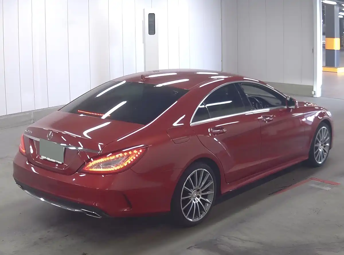 Used 2016 Mercedes-Benz Cls AMG Line Red - Interior and Exterior details 4