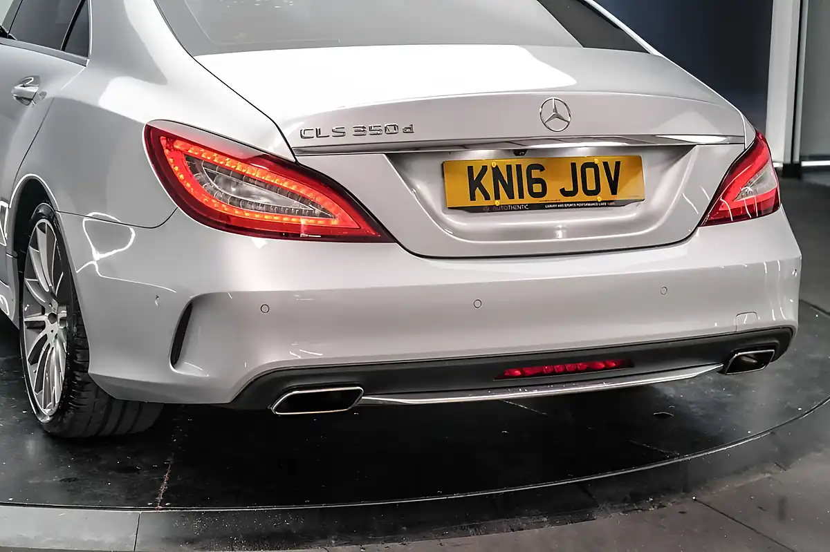 Used 2016 Mercedes-Benz Cls Class AMG Line (premium) Silver - Interior and Exterior details 12