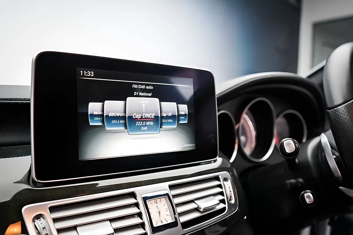 Used 2016 Mercedes-Benz Cls Class AMG Line (premium) Silver - Interior and Exterior details 18